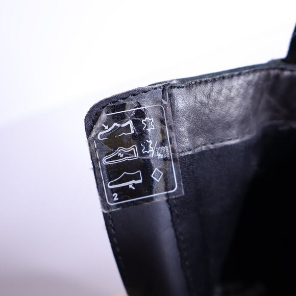 DR. MARTENS Magdalena Leather Heeled Ankle Boot Black Women's 8 - Picture 9 of 13